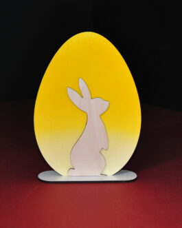 Jajko stojące z zającem 3D